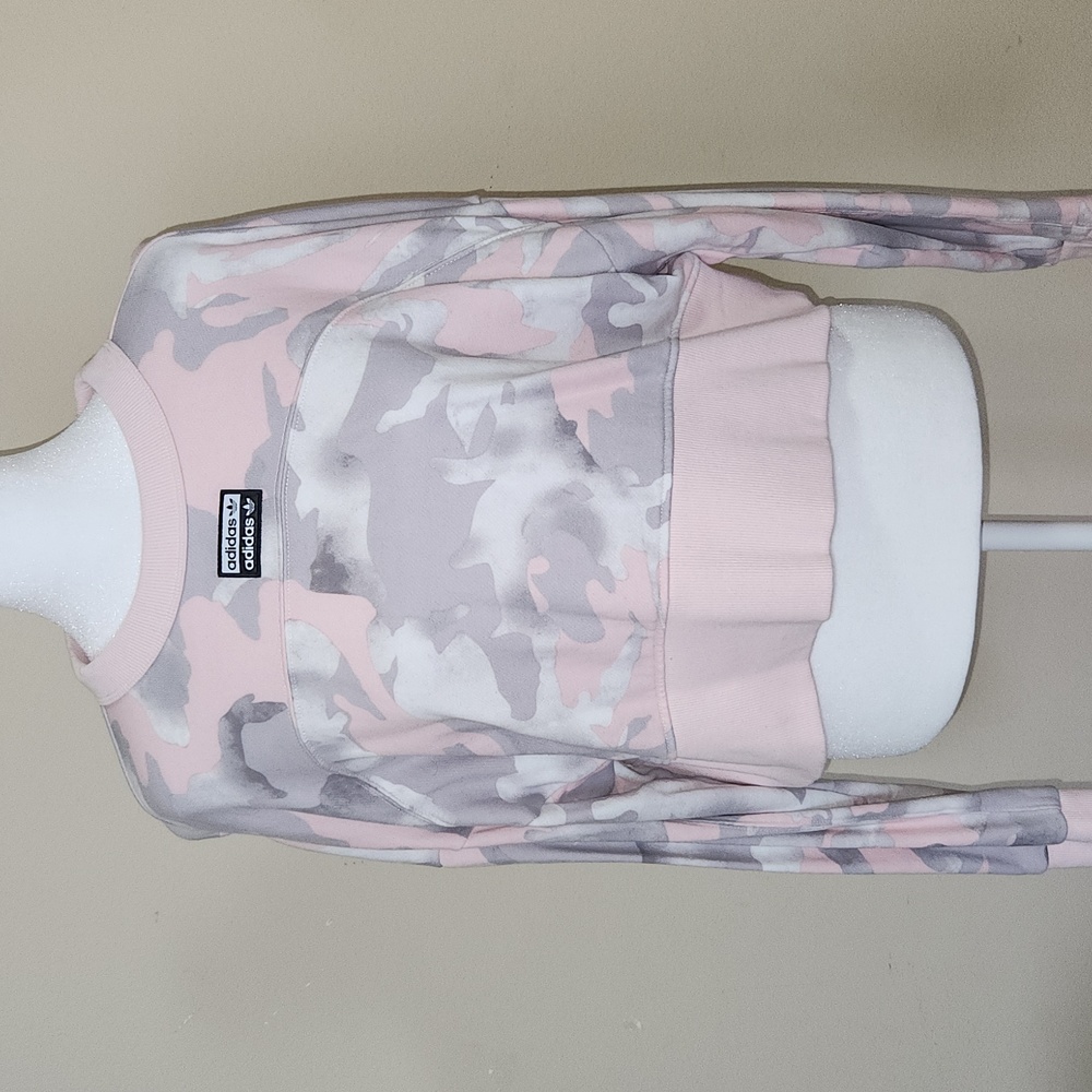 Adidas crop sweater in pink and gray camouflage size small